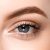 Применение кисти для теней скошенной формы Angled Eyeshadow Brush