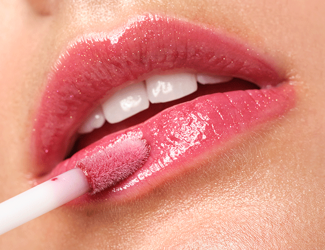 Schimmernde Lippen für den perfekten Glamour-Look mit dem Glamour Gloss | ARTDECO