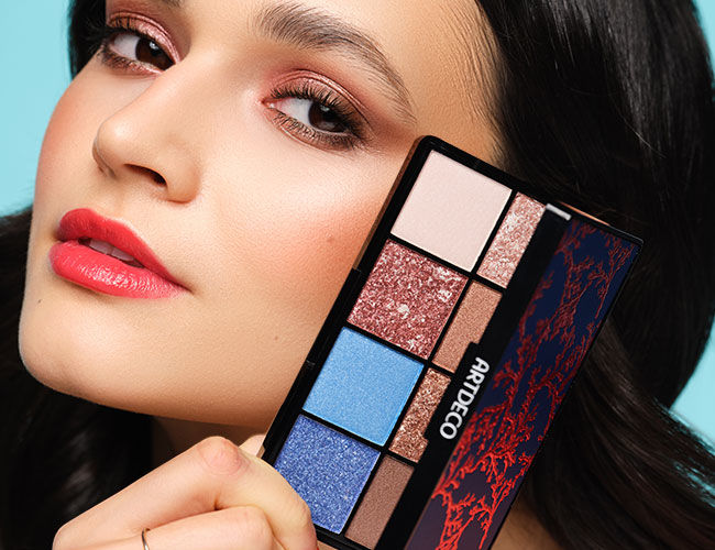 Limited edition palette with eight powder eyeshadows and coral design | ARTDECO