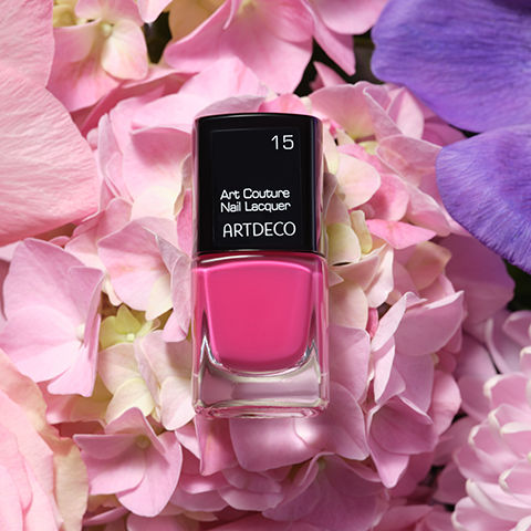 Art Couture Nail Lacquer in color N°15, community pink | ARTDECO